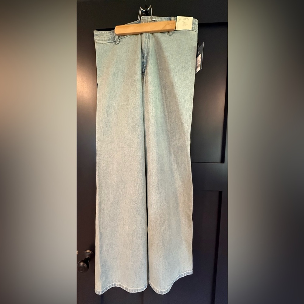 Universal Threads Target Light Blue Women's Sailor Style Jeans